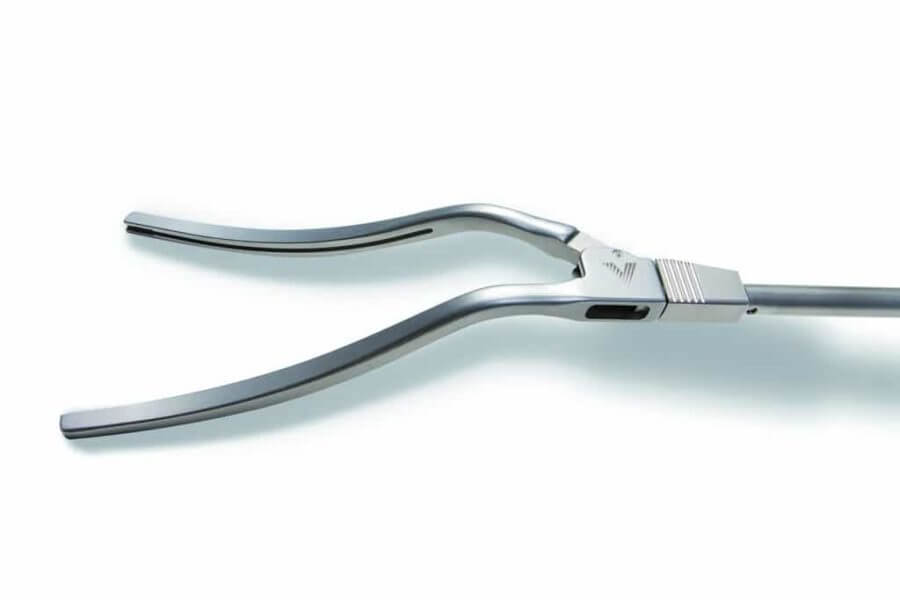Flexible clamps Peters Surgical Worldwide